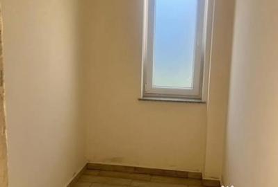 Casă cu 5 camere cu Teren 150 Mp în Rădăuți - 2