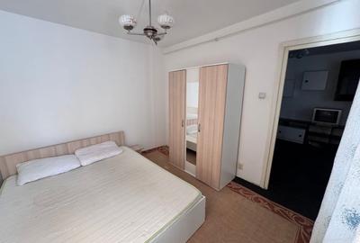 Apartament de vânzare - 5