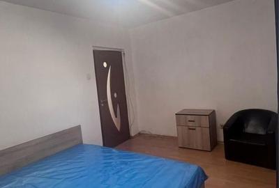 Garsonieră decomandată în Fizicienilor