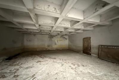 Casă cu 12 camere în Central - 8