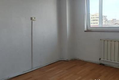 Apartament cu 3 camere semidecomandat în Ultracentral - 3