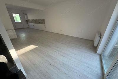 Casa Insiruita Mosnita Noua, toate utilitatile langa Lidl 1 - 5