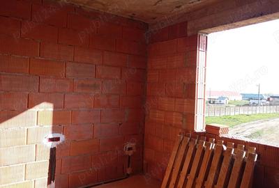 Casă cu Teren 250 Mp în Chișoda - 9