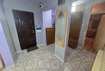 Apartament cu 3 camere decomandat în Luncă - 15