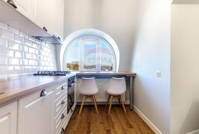 Apartament cu 2 camere decomandat, mobilat în Central - 1