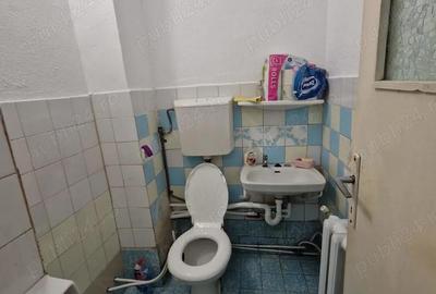 Apartament cu 3 camere decomandat în Central - 2