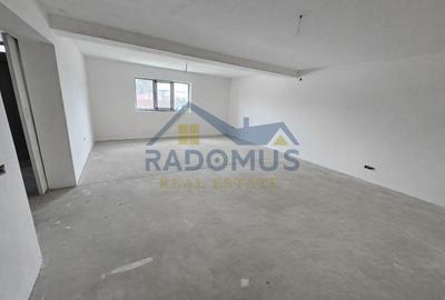 Casă individuală cu 8 camere cu Canalizare în Tătărani - 4