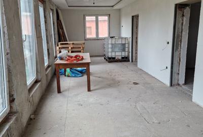 Casă cu 3 camere în Central - 4