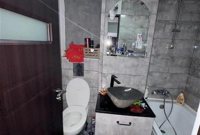 Apartament cu 4 camere semidecomandat în Berceni - 4
