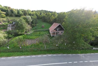 Casă cu 4 camere în Ceahlău - 5