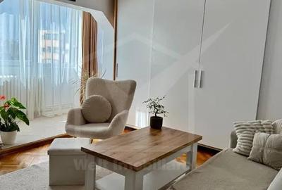 Apartament cu 3 camere, 2 bai, zona Titulescu Apartament cu 3 camere, 2 bai, zona Titulescu - 1