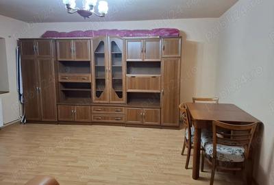 Apartament cu 2 camere decomandat în Bucovina