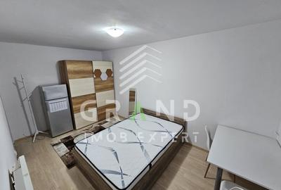 Garsonieră semidecomandată, mobilată în Mărăști