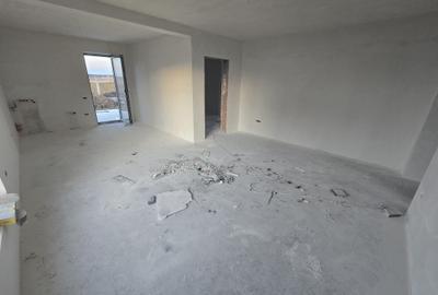 Duplex cu 3 camere cu Canalizare în Moșnița Nouă - 3