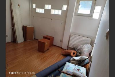 Casă Ploiești partial finalizata, 5 camere, 148m² - 2