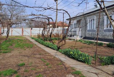 Casă cu 4 camere în Central - 4