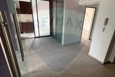 Birou, de 92 mp, în Unirii - 5