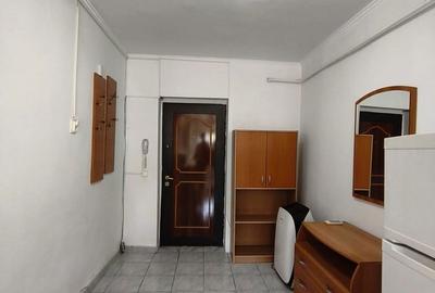 Apartament cu 2 camere decomandat în Rahova - 2