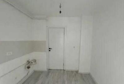 Apartament 2 camere, decomandat - zona Triaj
