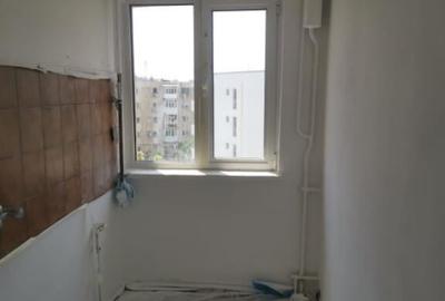 Apartament 2 camere, 40mp, Craiovita Noua - 1
