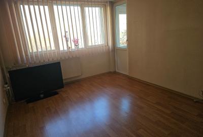 Sos. Colentina stradal McDonalds - 4/8 - reabilitat, semimobilat,79000 € - 3