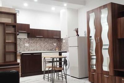 Garsonieră decomandată, mobilată în Moșilor