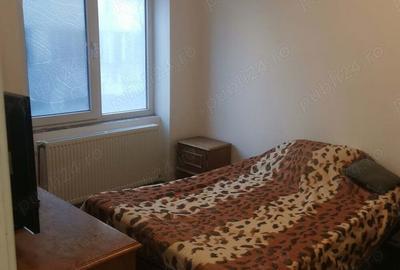 Inchiriez apartament zona centrala - 1