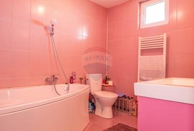 Casă cu 5 camere cu Teren 488 Mp în Bâcu - 16