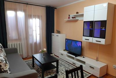 Apartament cu 3 camere semidecomandat în Sud - 3