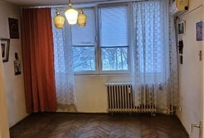 Apartament cu 2 camere decomandat în Arcul de Triumf