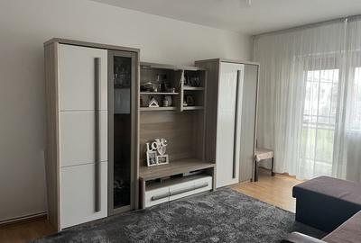 Apartament cu 3 camere decomandat în Central - 2