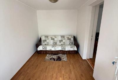 Casă cu Teren 922 Mp în Central - 3