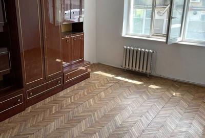 Apartament cu 2 camere decomandat în Central - 7