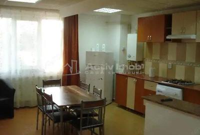 APARTAMENT 3 CAMERE NAVODARI - 1