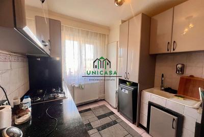 Apartament cu 3 camere decomandat în Nord - 1