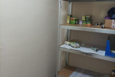 Casă cu 3 camere cu Canalizare în Andrei Mureșanu - 11