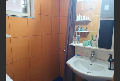 Apartament 3 camere decomandat - Zona Centrală, Târgu Jiu. COMISON 0% - 7