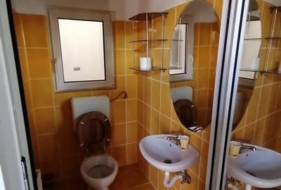 Casă cu 4 camere în Central - 1