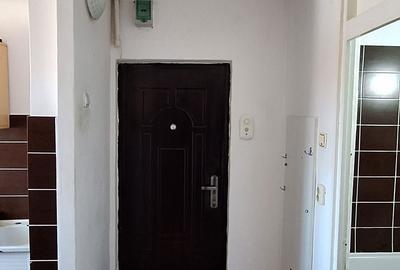Garsonieră decomandată în Exterior Vest - 4