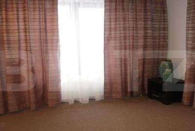 Casă cu 7 camere cu Teren 8900 Mp în Unirii - 7