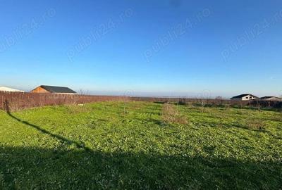 Teren de 2042 mp, în Tulucești - 1