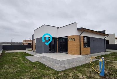 Casă cu 3 camere în Dumbrăveni