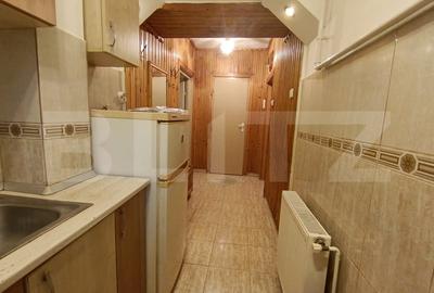 Apartament de vanzare, cu 2 camere, semi decomandat, 40 mp, zona Simion Barnutiu - 2
