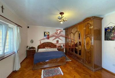 Casă cu 5 camere cu Teren 900 Mp în Hurez - 19