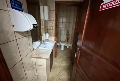 Sp comercial stradal, 100 mp, Cuza Voda 61, comision 0 % - 12