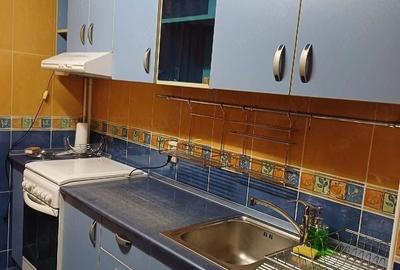 Apartament cu 2 camere decomandat, mobilat în Apusului - 7