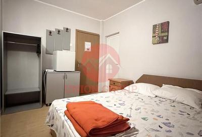 Spațiu comercial, de 450 mp, în Nord - 18