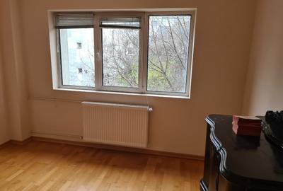 Apartament cu 2 camere decomandat în Aviației - 2
