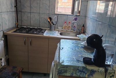 Apartament semidecomandat în Central - 3