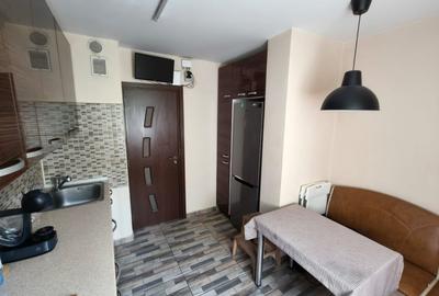 Apartament 3 camere-semidecomandat-zona Drumul Taberei - Favorit - 7